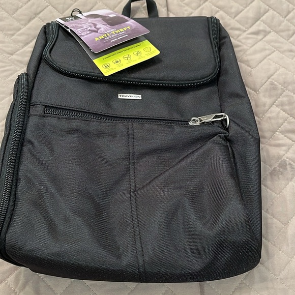 TRAVELON Anti-Theft Classic Black Small Convertible Backpack/NWT - Picture 11 of 15